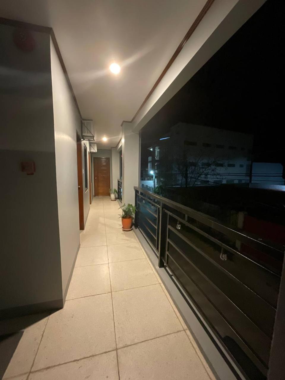 Halajo Bnb Transient Laoag Dış mekan fotoğraf