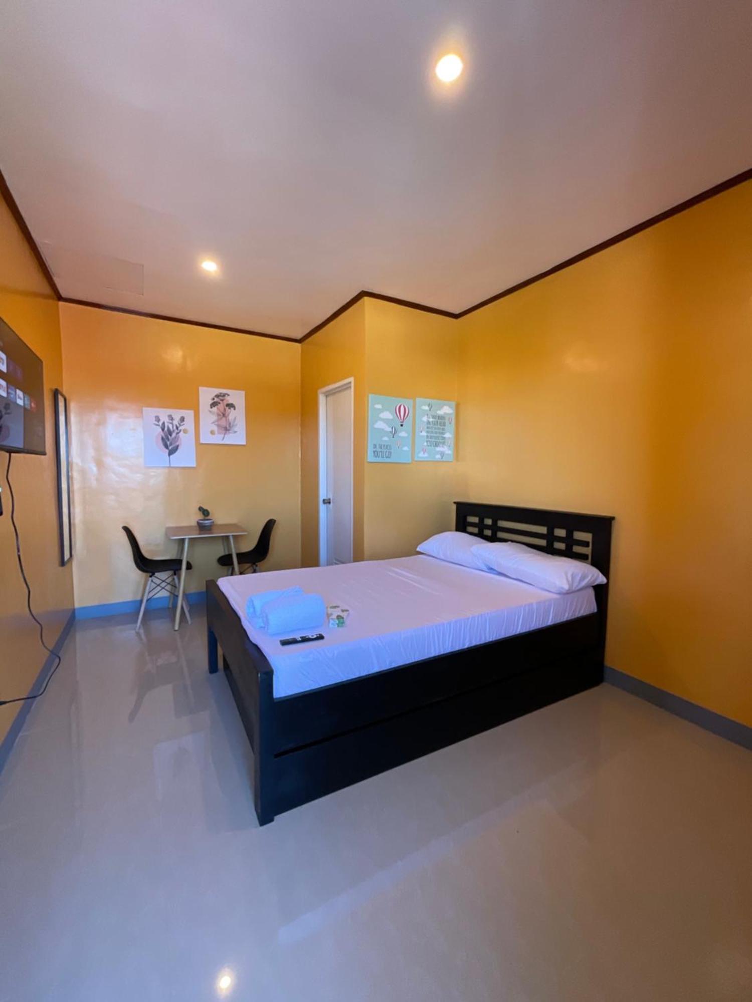Halajo Bnb Transient Laoag Dış mekan fotoğraf